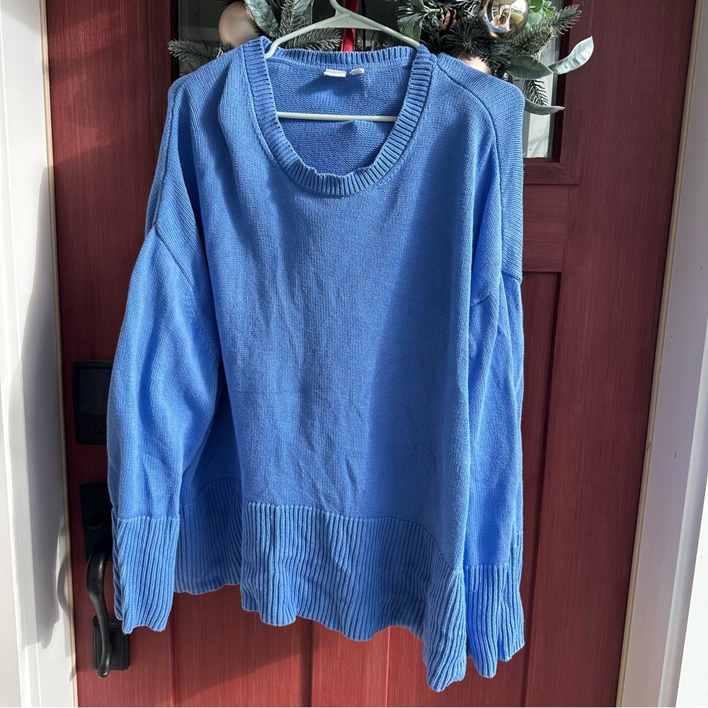 Gap blue knit sweater, worn only a few times, size XXL